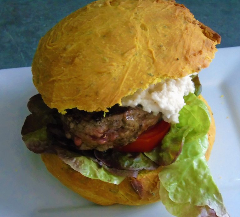 burger (1).JPG