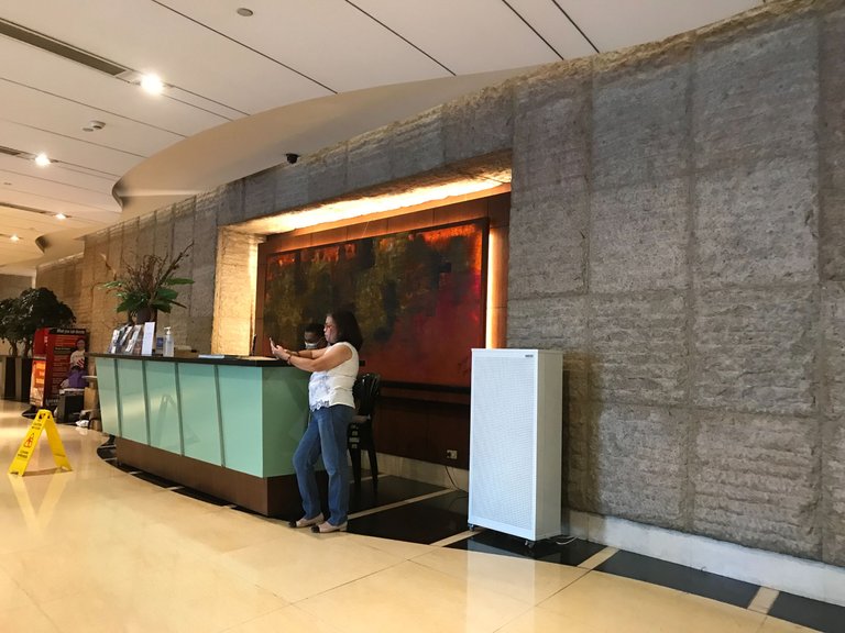 Lee Gardens Lobby.jpeg