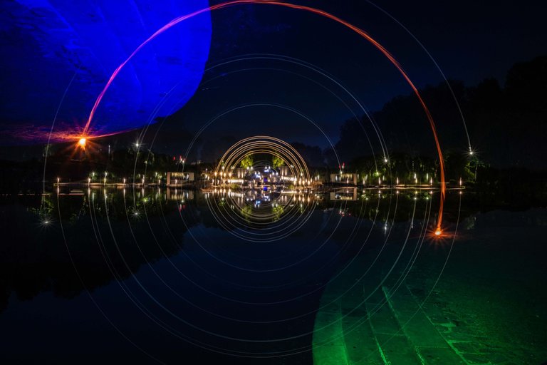 20220612_MS_Lightpaint_1829_Aasee-Rotation.jpg