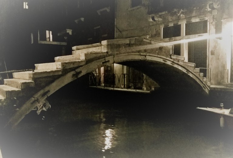 Ponte Venezia.jpg