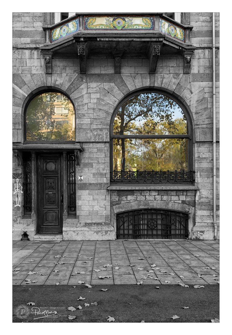 skeleton_facade_csp_border_2200px.jpg