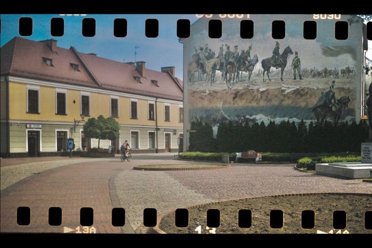 e23308.jpg