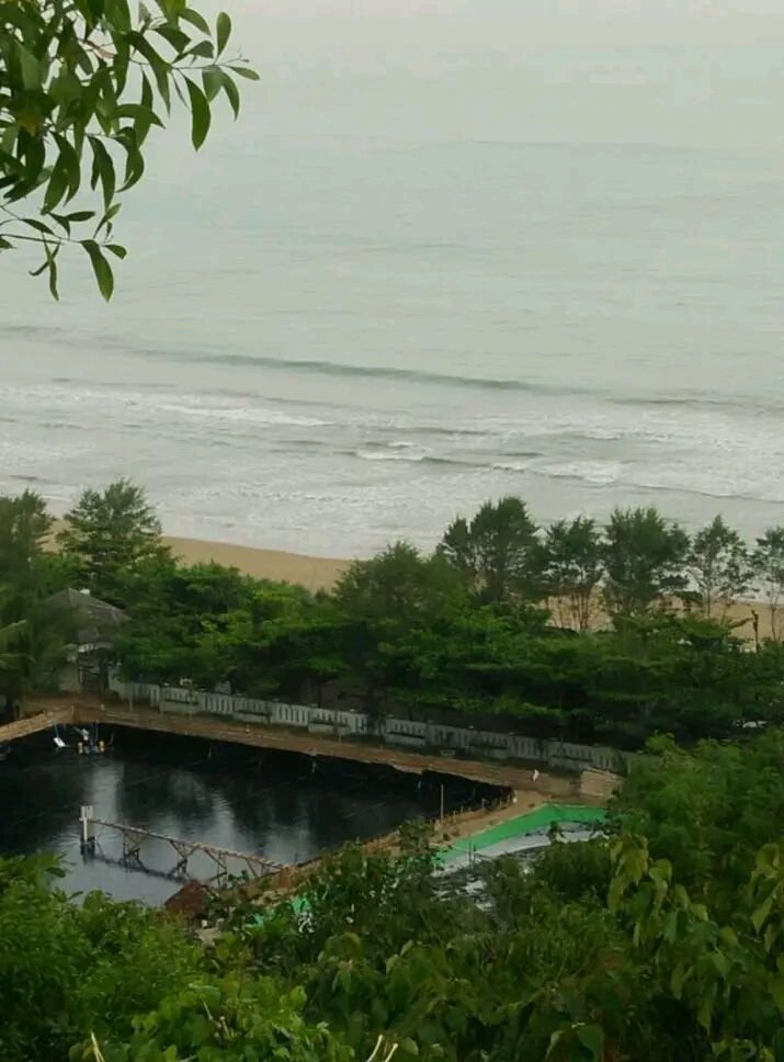 Pantai 4.jpg