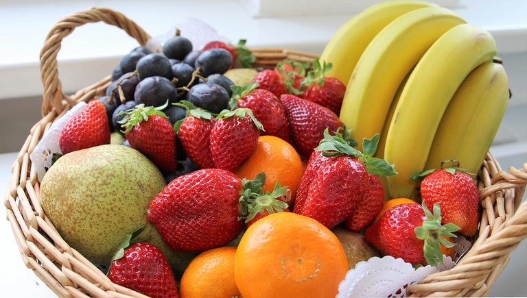 cesta de frutas.jpg