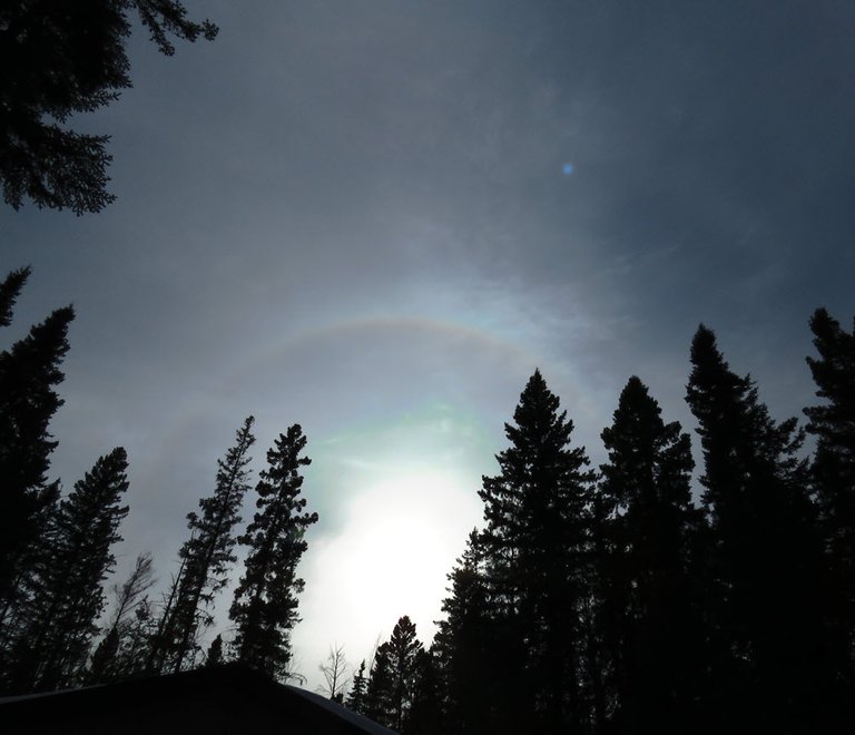 shaded filter colorful ring around sun.JPG