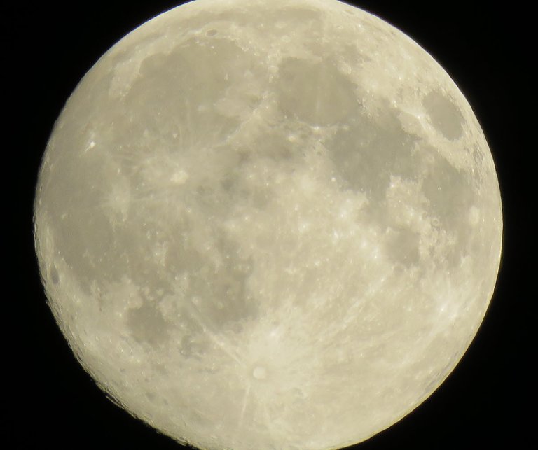 close up 60X full moon showing details April 7 2020.JPG
