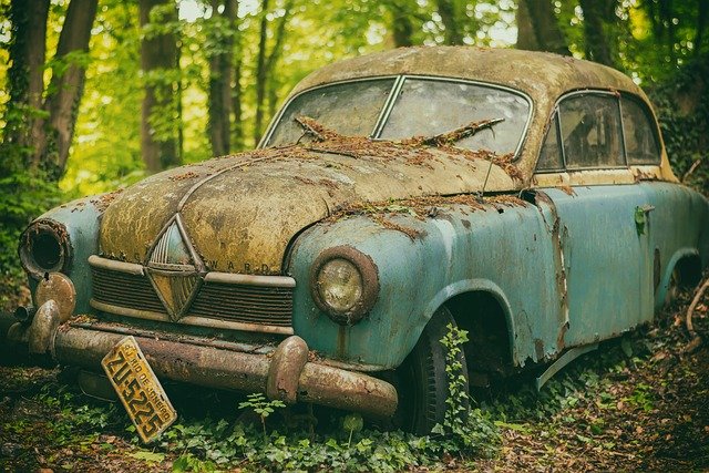 automobile-3368094_640.jpg