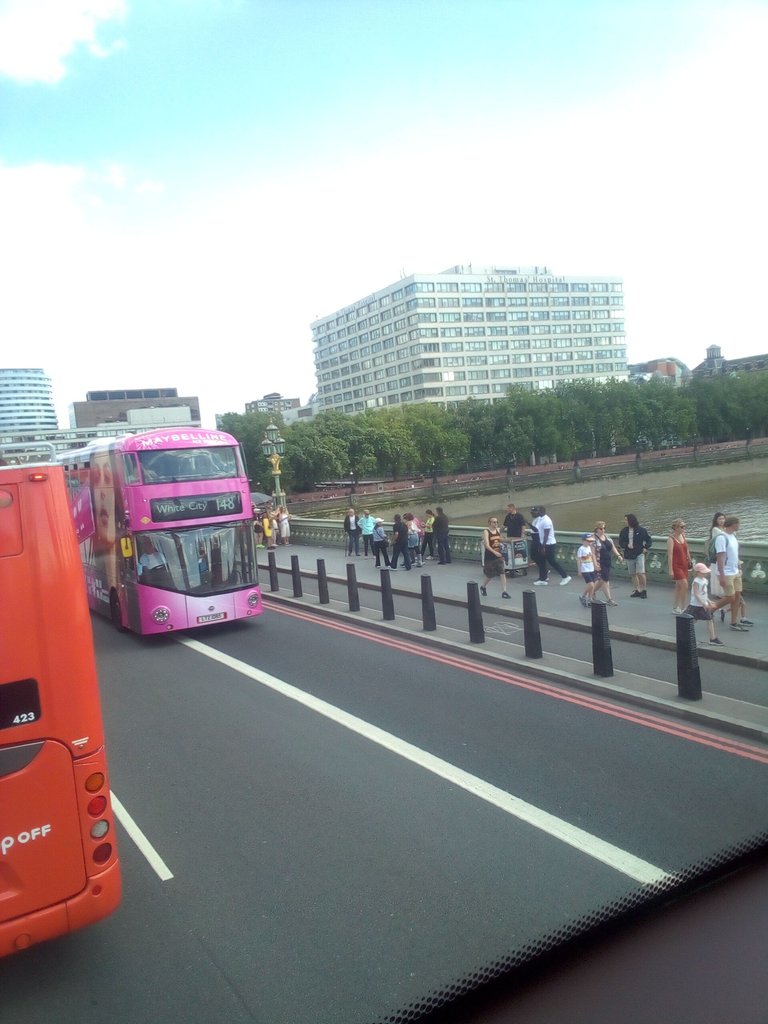 9aug6.jpg