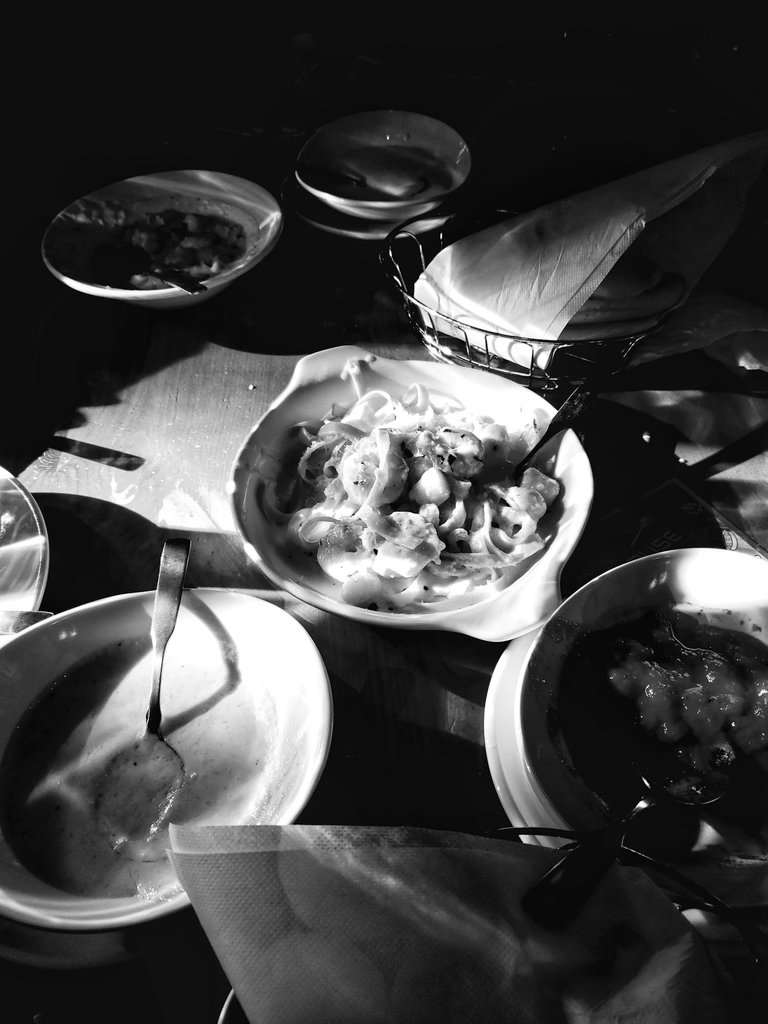 photo-1625715966960-809d07c7d81b.jpeg
