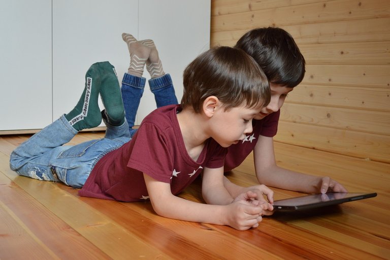 Model First, Monitor Later: Raising Kids With Digital Wisdom