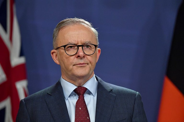 z28860662AMP,Australia--Premier-Anthony-Albanese-podczas-konfer.jpg