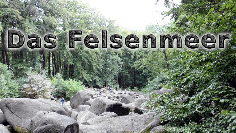 Titelbild - Felsenmeer von oben