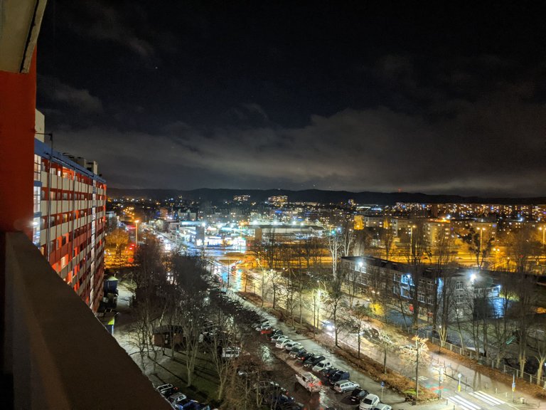 PXL_20221227_171110249.NIGHT.jpg