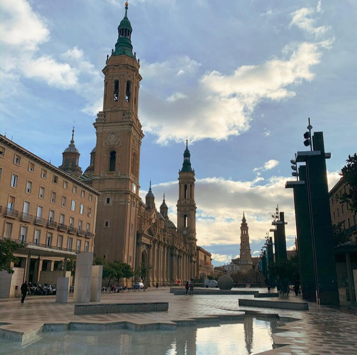 Nuestra Señora del Pilar Square