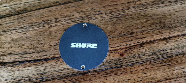 Shure SM7B back cover.jpg