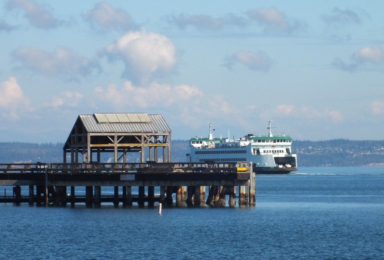 RD0022-Ferry.JPG