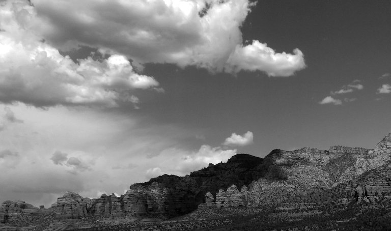 RD0075-SedonaClouds2.JPG