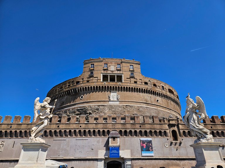 Italy - A Stroll Through Rome: Castel Sant’Angelo, Trevi Fountain, and More!