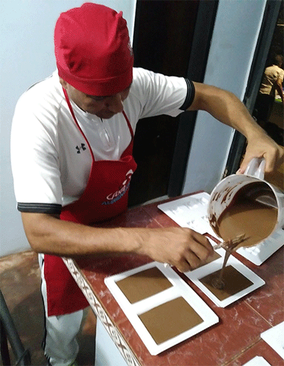 Haciendo-chocolate.png