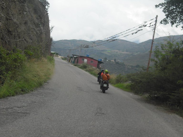 y seguimos subiendo y disfrutando el clima