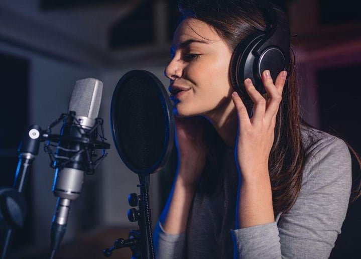 what-causes-flat-singing.jpg