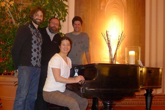 Robert Douglass, Werner Schweer, Thomas Bonte, Kimiko Ishizaka