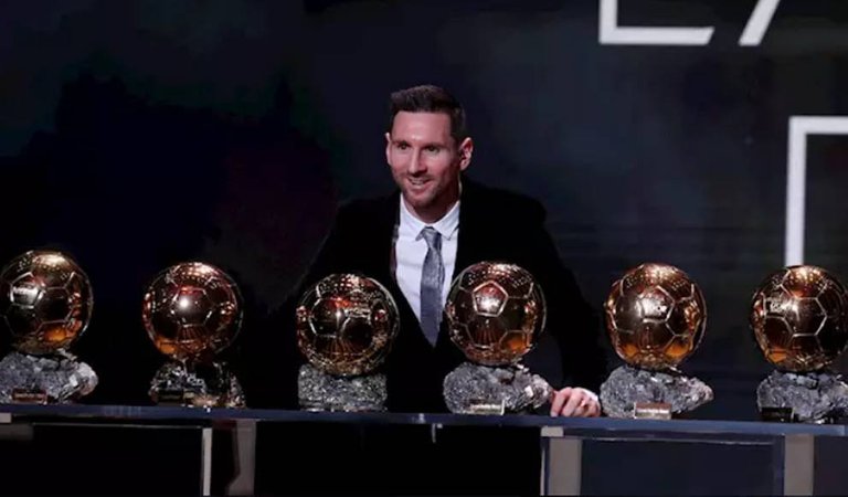 Messi balón de oro 2019_detail.jpg