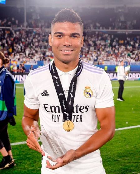 casemiro-fuera-del-real-madrid_40504591_20220818102235.jpg