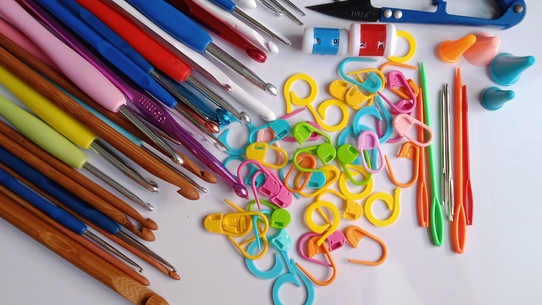 Crochet tools (2).png