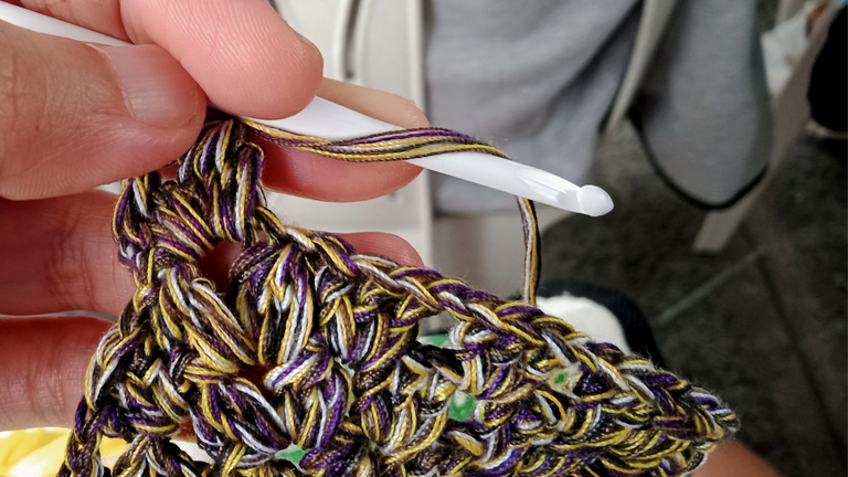 Cute Crochet Sling Bag (4).png