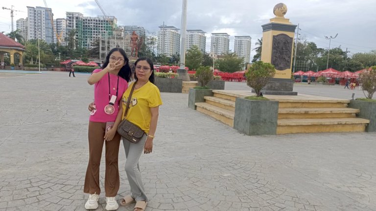 f45fceab-94f4-4e73-9865-ef88b7a3ee69.jpg