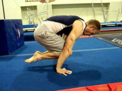 tuck-planche.jpg