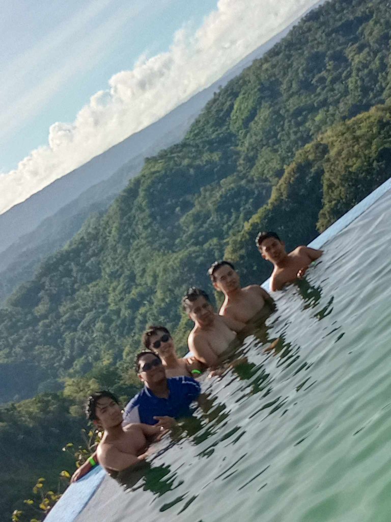 Pool5.jpg