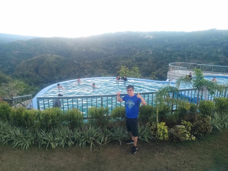 Pool3.jpg