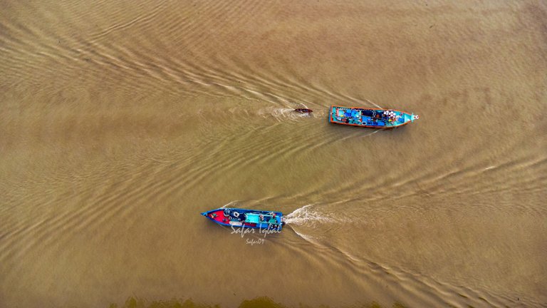 Boat dalam Krueng aceh.jpg