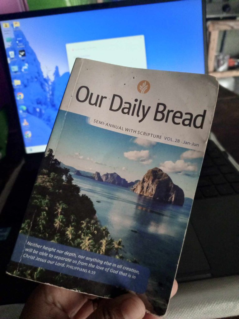 Happy Sunday: Sharing my insights on what I read at Our Daily Bread