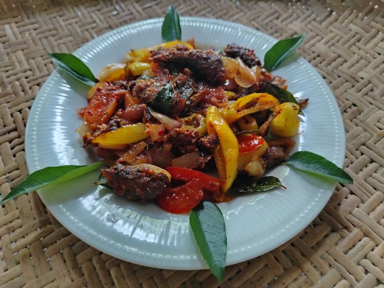 WhatsApp Image 2025-11-08 at 19.03.06.jpeg