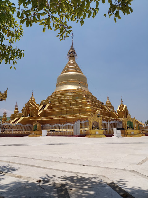 Kuthodaw Pagoda Image 2