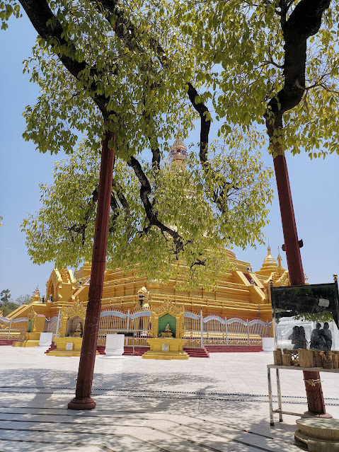 Kuthodaw Pagoda Image 4