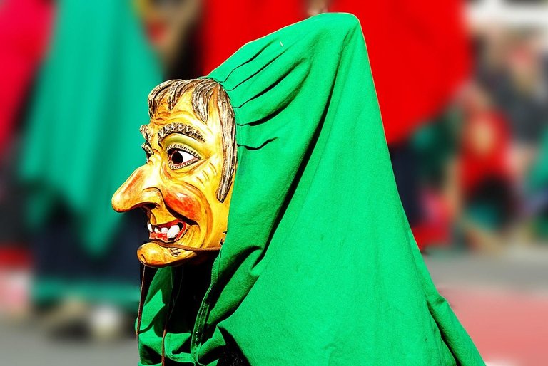 carnival-326494_1280.jpg