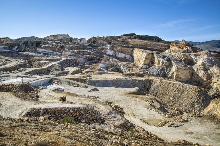 marble-quarry-7703099_1280.jpg