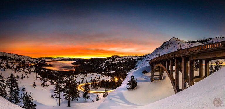 donnersnowsunrise Panorama.jpg