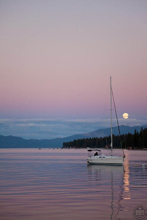 Lake-Tahoe-Full-Moon-Sunset-1.jpg