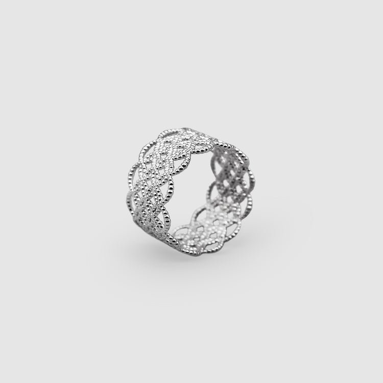 Fashion gift guide 3DPrintedContemporaryJewelleryAriadneKapelioti-min.jpg