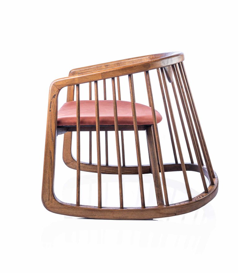 Rocking Chair 02.jpg