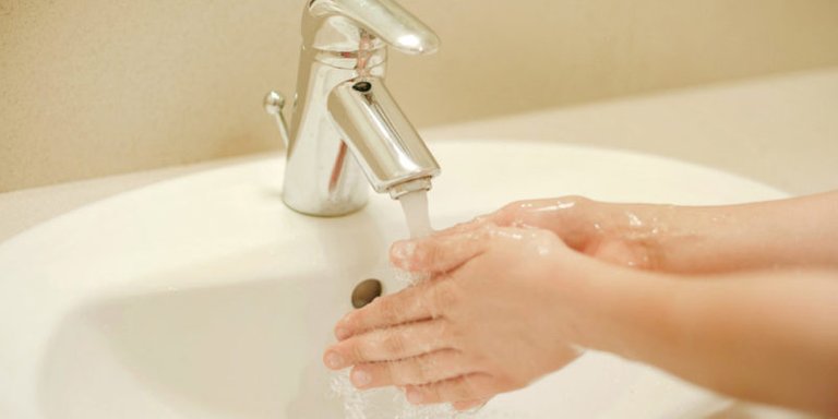 higiene-manos-limpias-e1552168615767.jpg