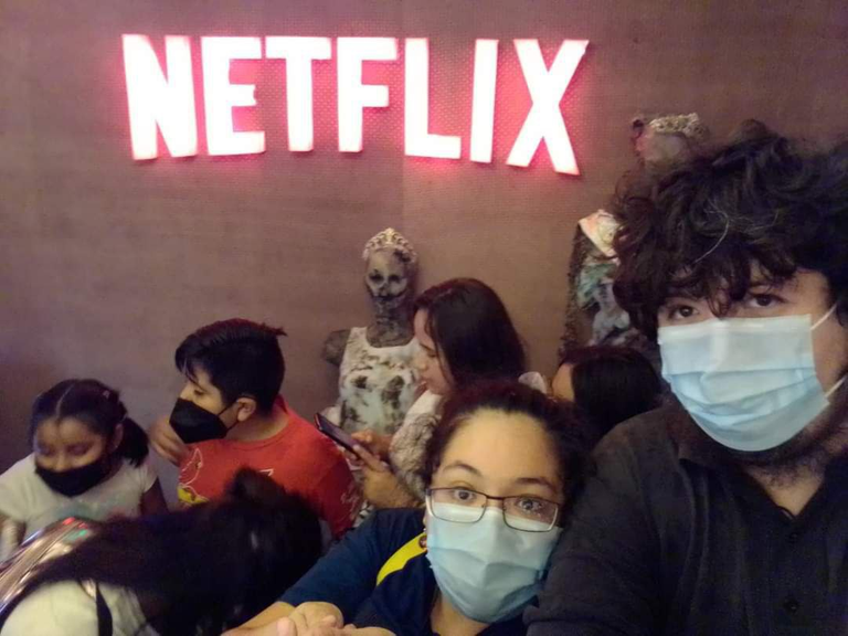 Aby y yo en el evento de Netflix