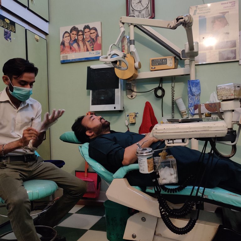 Dental Clinic in Karachi Pakistan, Photo taken by wife through my Oneplus 9 Pro