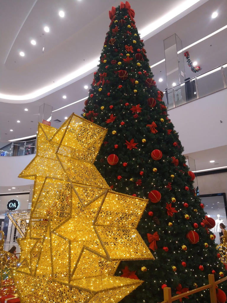 [EN/PT-BR] HiveBR Photo Contest - Christmas tree at the "Cerrado" shopping mall.