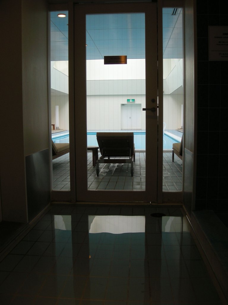 226-Hyatt Regency 28th Floor pool.JPG